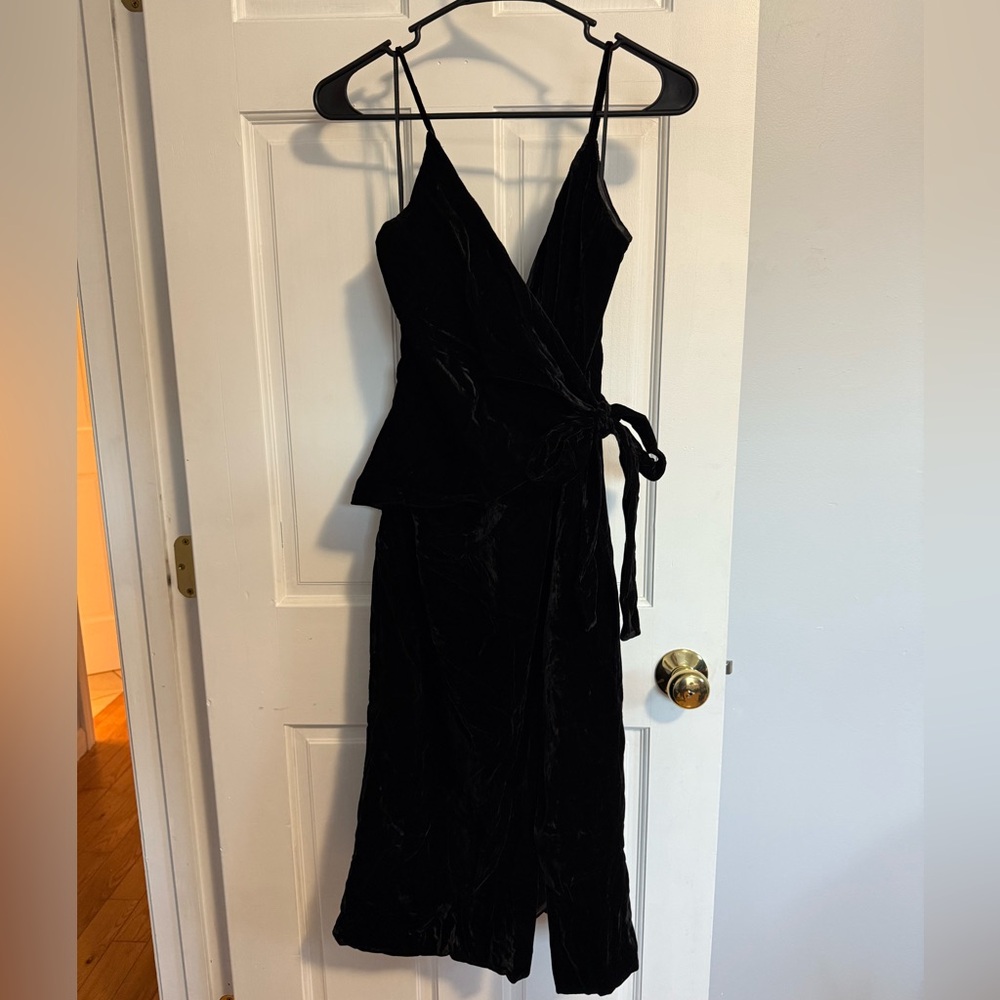 C/MEO collective velvet cocktail dress